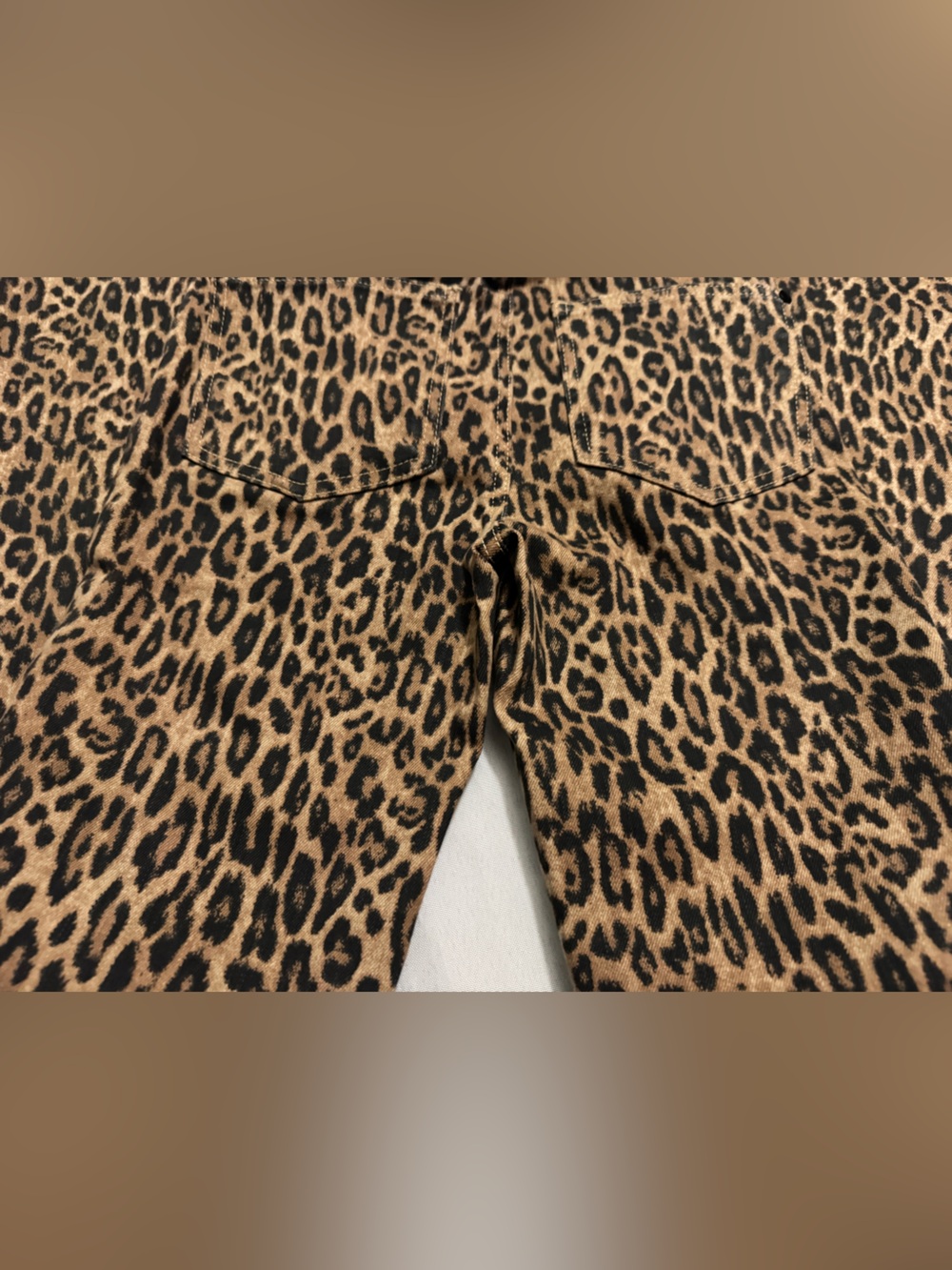 NWT Judy Blue Jaqueline Flare Jeans in Leopard Luxe - Picture 10 of 10